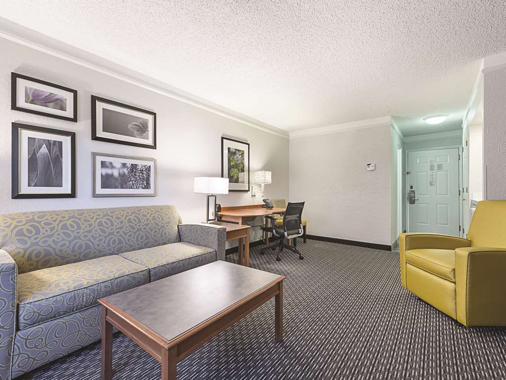 Отель La Quinta By Wyndham Seattle Bellevue / Керкленд Номер фото